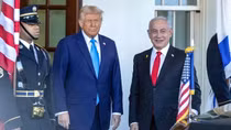 Chuyến đi nhiều ẩn số của ông Trump