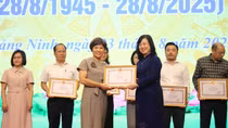 Ghi nhận những đóng góp thầm lặng của Văn phòng ngành Y tế trong 80 năm thành lập