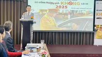 Phát động chiến dịch “Đã uống rượu bia không lái xe” và “Không giao xe cho người không đủ điều kiện”