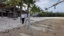 Kiểm tra, xử lý vụ việc doanh nghiệp rào chắn một khu vực biển Nha Trang