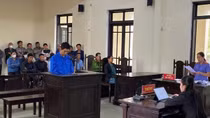 Đánh chết người vì bênh em rể