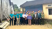 Công an Quảng Ngãi tích cực chung tay xóa bỏ nhà tạm, nhà dột nát