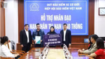 Hỗ trợ nhân đạo gia đình 2 nạn nhân tử vong do tai nạn giao thông tại Nghệ An