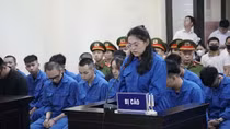 Xét xử điểm nhóm “quái xế" tông xe gây tử vong cô gái dừng đèn đỏ