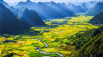 Hà Nội mưa nhỏ và sương mù, Tây Bắc trời nắng nóng