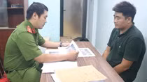 Bắt khẩn cấp đối tượng đánh cụ ông 72 tuổi sau va chạm giao thông