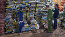 Công ty Cổ phần Công nghệ Sao Đỏ sản xuất phân bón giả