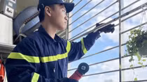 Rèn kỹ năng PCCC, phá bỏ lồng sắt, chuồng cọp để dễ thoát hiểm
