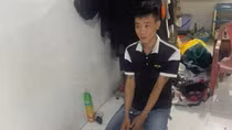 Nam thanh niên giấu súng ở phòng trọ để... phòng thân