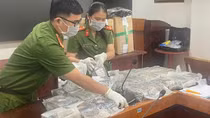 Triệt phá đường dây ma túy do các nghi phạm đang bị truy nã quốc tế cầm đầu