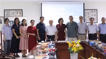 Trao tặng cơ quan lưu trữ quốc gia loạt ảnh, tư liệu quý của nhiều phóng viên chiến trường