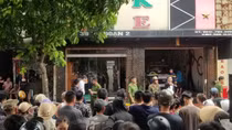 Khách hát tử vong trong phòng karaoke khóa trái cửa