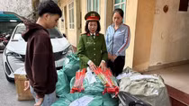 Phát hiện nhiều vụ sản xuất pháo trong nội địa rồi giao dịch bằng chuyển phát nhanh