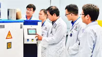 Bài 1: Đi là để trở về và cống hiến