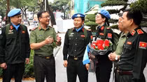 Bài 1: Ai có thể tham gia gìn giữ hòa bình?