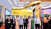 LPBank ghi dấu ấn với Tổng đài đa kênh thông minh tại sự kiện Chuyển đổi số ngành Ngân hàng
