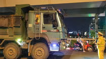 Cao điểm xử lý xe container, xe chở vật liệu xây dựng vi phạm