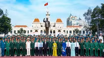 TP Hồ Chí Minh báo công dâng Bác
