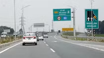 Điều chỉnh biển báo để tránh tình trạng tăng, giảm tốc độ đột ngột