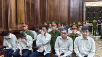 Cựu Chủ tịch tỉnh An Giang bị phạt 8 năm 6 tháng tù vì tiếp tay cho “cát tặc”