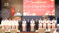 Làm công tác an ninh phải nhìn xa, trông rộng, nghĩ sâu, làm lớn