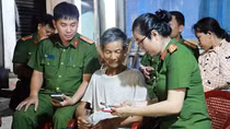 Bình yên phố núi La Hai