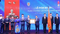 Thủ tướng Phạm Minh Chính trao Huân chương Lao động hạng Nhất tặng Bộ Tư pháp