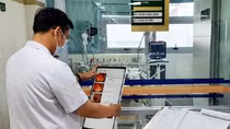 Vì sao hàng trăm bệnh viện chưa hoàn thành bệnh án điện tử?