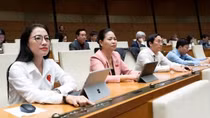 Giữ nguyên quyền nhận quà của người bị tạm giữ, tạm giam