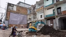 Mức phạt khi không thông báo thời điểm khởi công xây dựng