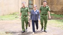 Nữ cán bộ ngân hàng sa lưới sau 30 năm lẩn trốn