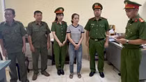 Nữ kế toán 2 lần "dính" tội tham ô còn bị truy tố thêm tội đánh bạc
