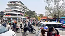 Sống ảo bất chấp, nguy hiểm rình rập