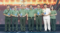 “Phóng viên” mang sắc phục Công an trên quê hương cách mạng Cao Bằng