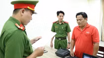 Bắt tạm giam đối tượng lừa đảo chiếm đoạt tài sản