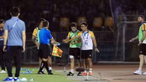 Việt kiều và chuyện hy hữu đáng trách tại V.League