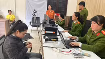Công an TP Huế nỗ lực giải quyết thủ tục hành chính, đáp ứng yêu cầu của người dân, doanh nghiệp
