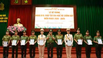 Trường Đại học Kỹ thuật - Hậu cần CAND: Tổ chức lễ bế giảng, trao bằng tốt nghiệp cho học viên