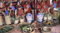 Đồng bào Pa Cô tưng bừng đón Tết Aza trên dãy Trường Sơn