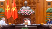 Hoàn thiện chính sách chấn hưng văn hóa