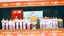 Tổ chức lực lượng bảo vệ an toàn các Cơ quan đại diện Ngoại giao