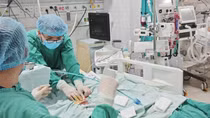 Bệnh viện 19-8 cứu sống nữ giáo viên nguy kịch sau khi ăn bún ngan
