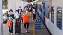 Ngành đường sắt mở bán sớm, giảm giá vé tàu nghỉ lễ 30/4 và 1/5