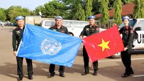Cục Công nghệ thông tin và truyền thông Nam Sudan chúc mừng sĩ quan Công an Việt Nam nhân ngày 30/4