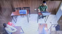 Gớm thay cho đòn ghen tàn độc