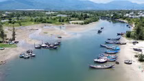 Luồng lạch, khu neo đậu tàu thuyền bị bồi lắng, ngư dân thấp thỏm