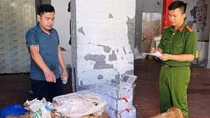Thu giữ 2,5 tấn thực phẩm thịt lợn, thịt gà không có hóa đơn chứng minh nguồn gốc