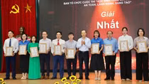 Bắc Giang trao giải Cuộc thi “Học sinh tham gia môi trường mạng an toàn, lành mạnh, sáng tạo”