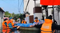 Bộ Nông nghiệp & Môi trường thừa nhận những hạn chế trong dự báo và ứng phó với mưa lũ