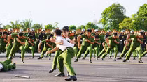 Màn võ thuật ấn tượng ngày ra quân đợt cao điểm tấn công trấn áp tội phạm